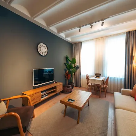 Kuledibi Suites, Historical 1-bedroom No-8 아파트