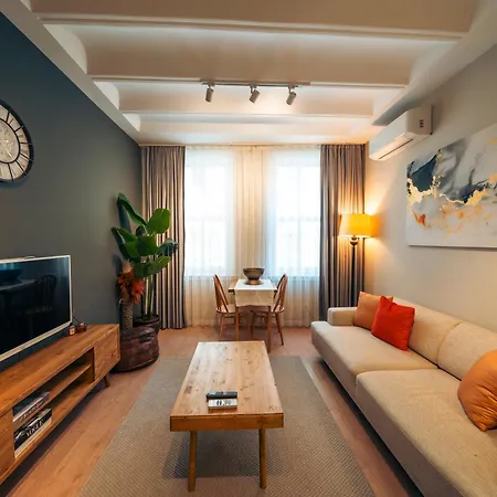 Kuledibi Suites, Historical 1-bedroom No-8 * Istanbul